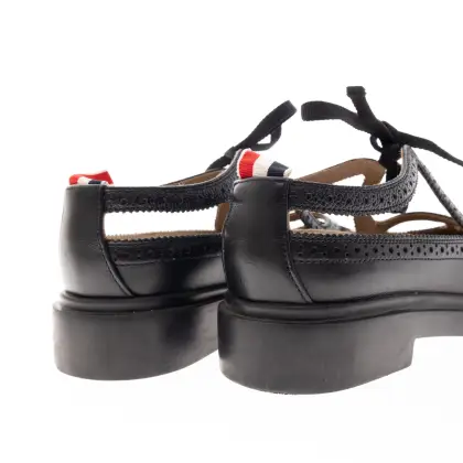 THOM BROWNE 