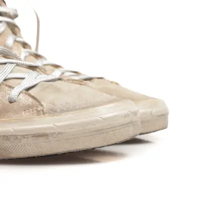 GOLDEN GOOSE 
