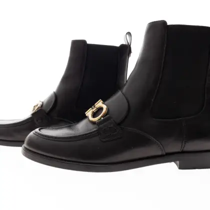 FERRAGAMO 