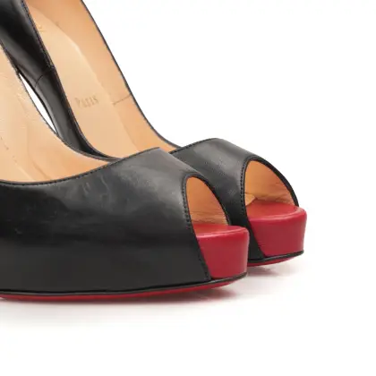 LOUBOUTIN 