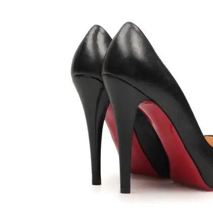 LOUBOUTIN 