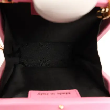 MOSCHINO 