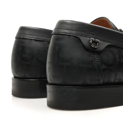 FERRAGAMO 