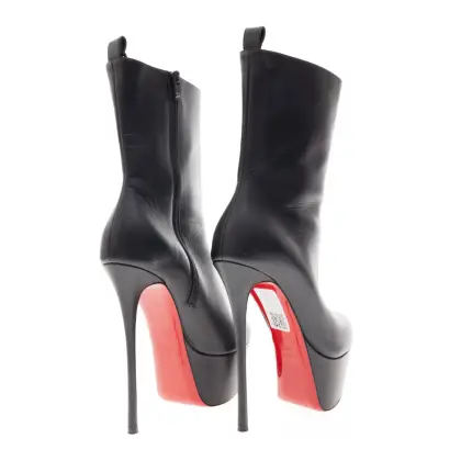 LOUBOUTIN 
