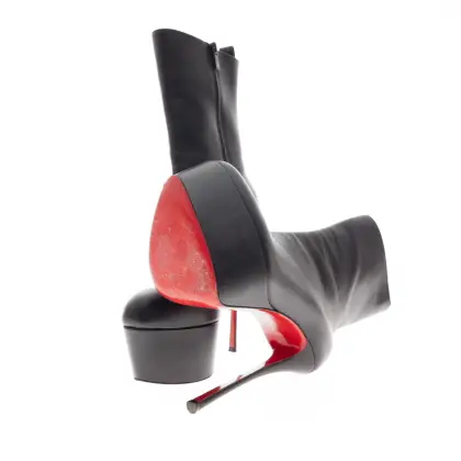 LOUBOUTIN 