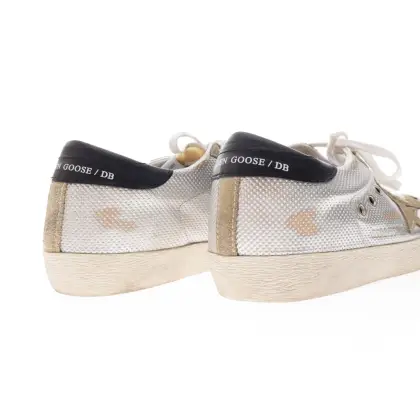 GOLDEN GOOSE 