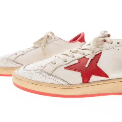 GOLDEN GOOSE 