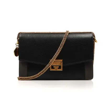 GIVENCHY 