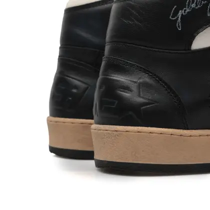 GOLDEN GOOSE 