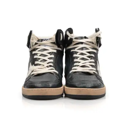 GOLDEN GOOSE 