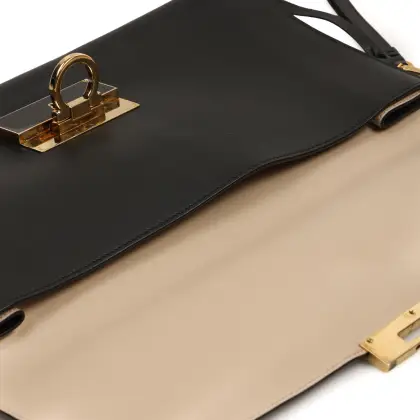FERRAGAMO 