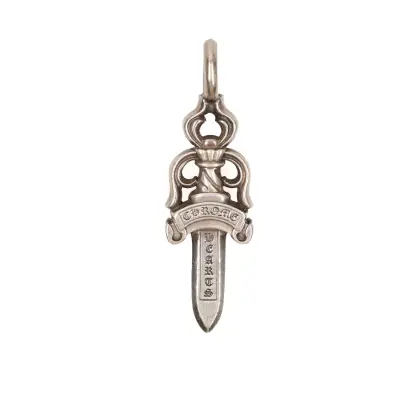 CHROME HEARTS 