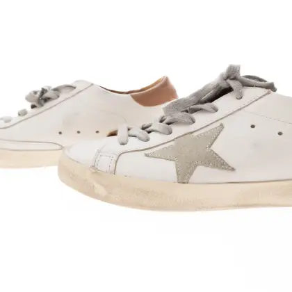 GOLDEN GOOSE 
