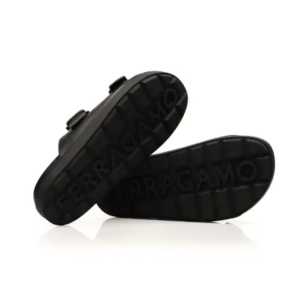 FERRAGAMO 
