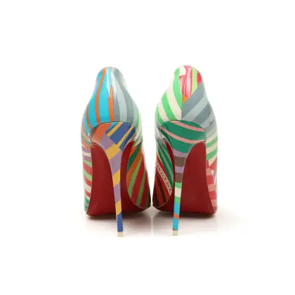 LOUBOUTIN 