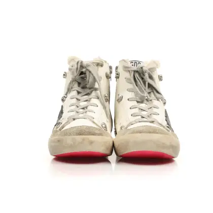 GOLDEN GOOSE 