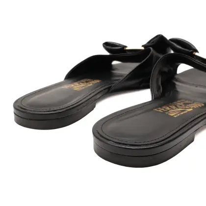 FERRAGAMO 