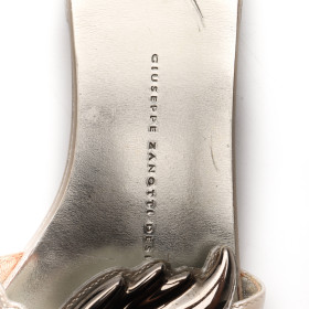 GIUSEPPE ZANOTTI 